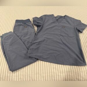 Figs Set - High Waisted Zamora Jogger Scrub Pants & Scrub Top